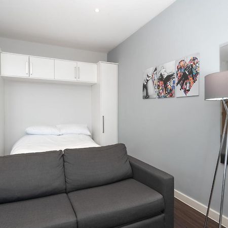 Superb Studio Apartment London Exterior photo